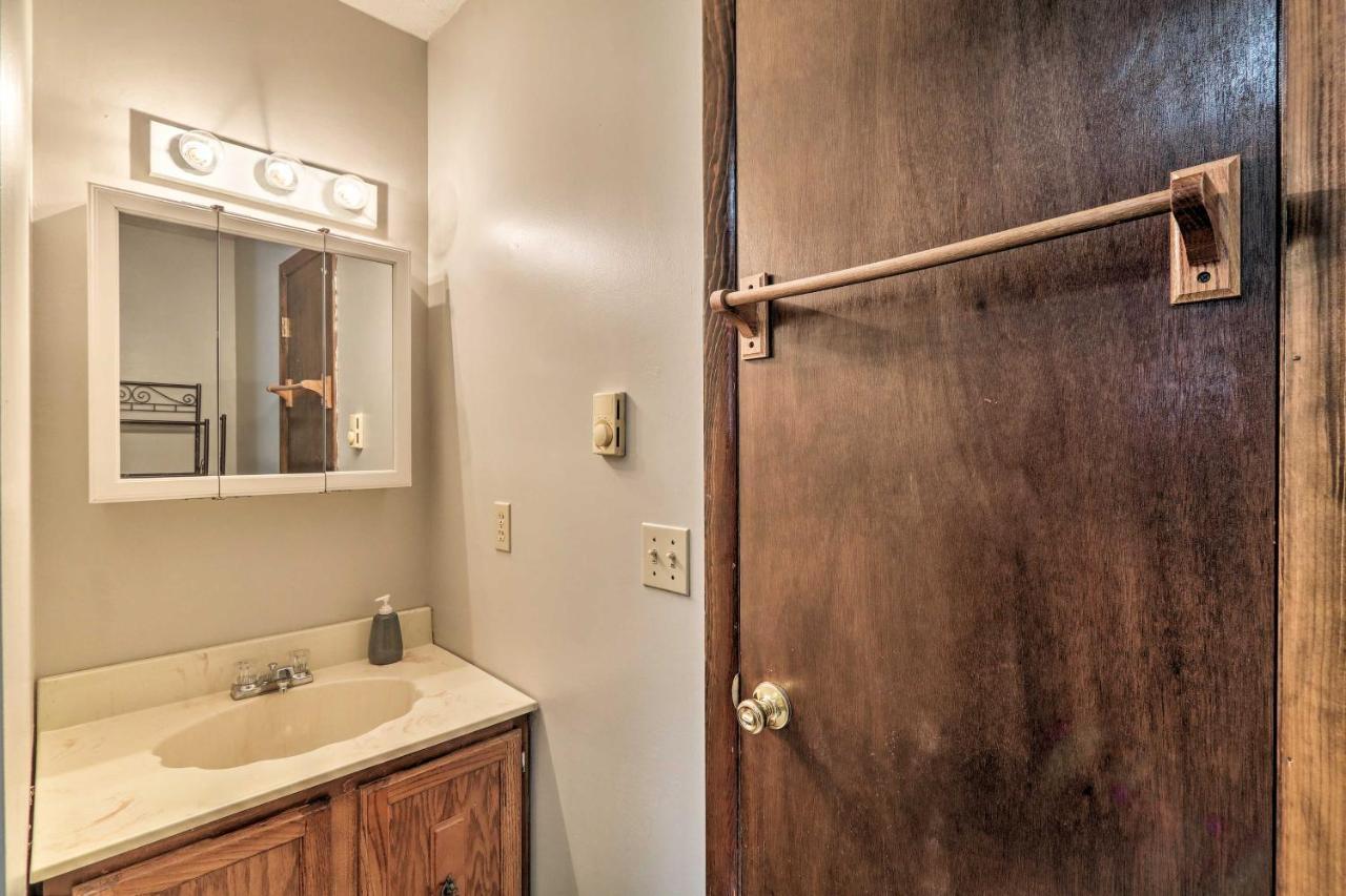 Quiet Poconos Getaway 23 Mi To Camelback Mountain Villa Albrightsville Екстериор снимка